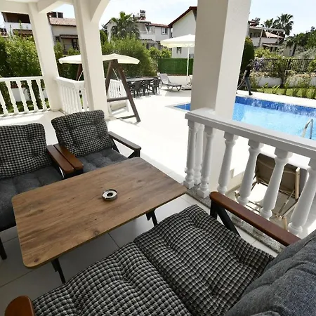 Villa Aguarius Villas
